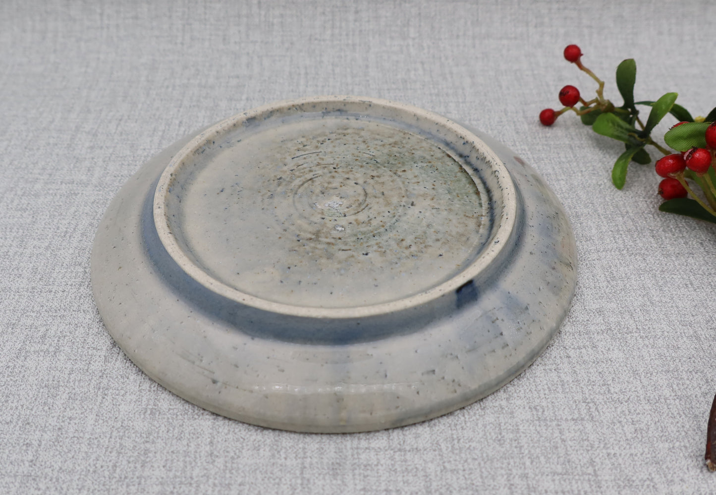 Mashiko ware flat plate and saucer, cobalt blue