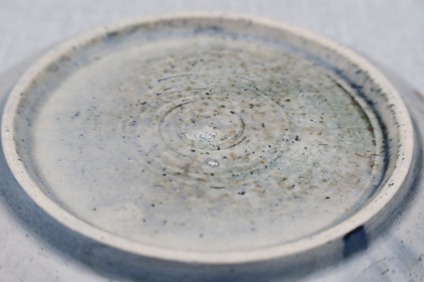 Mashiko ware flat plate and saucer, cobalt blue