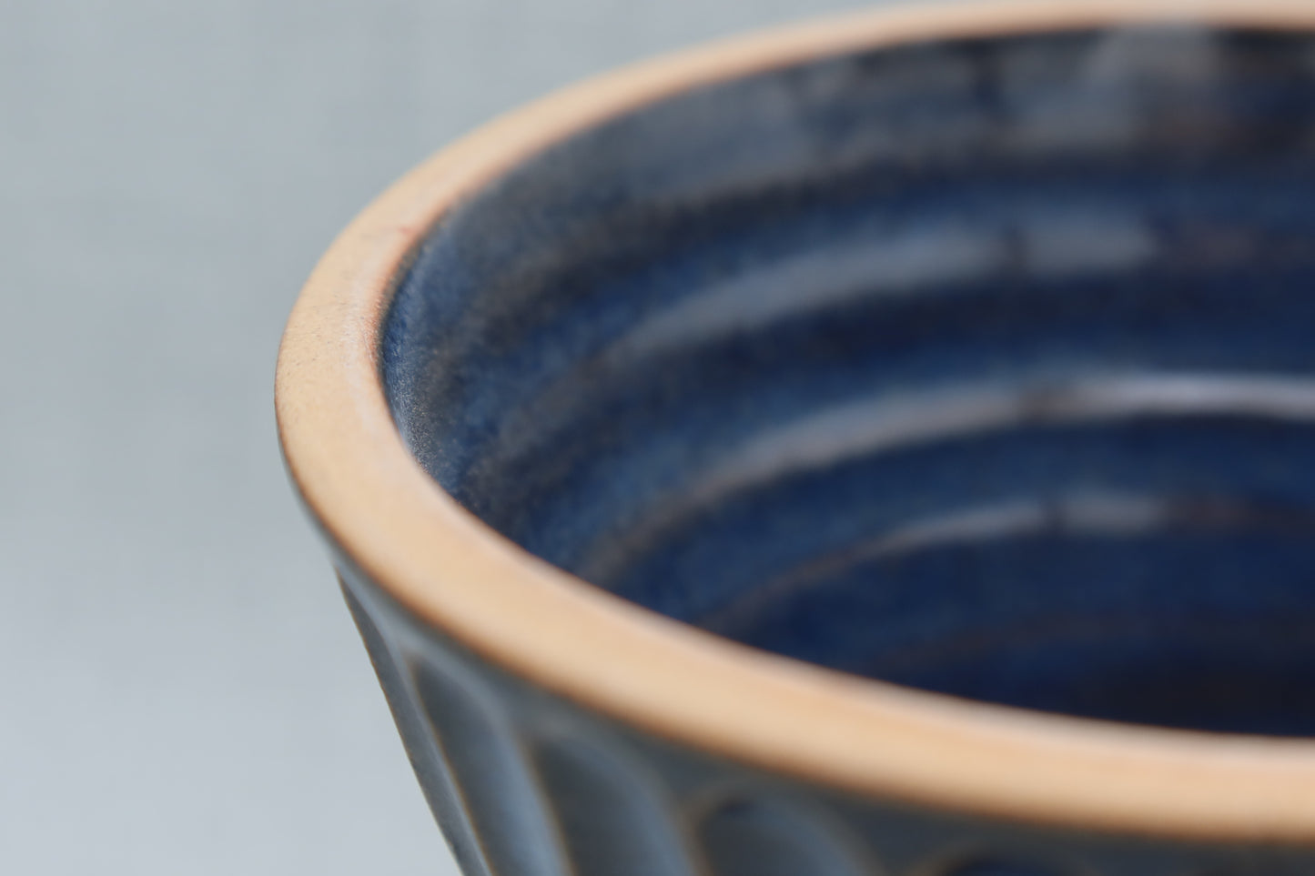 Mashiko Pottery Pet Food Dish (Bowl with Stand)