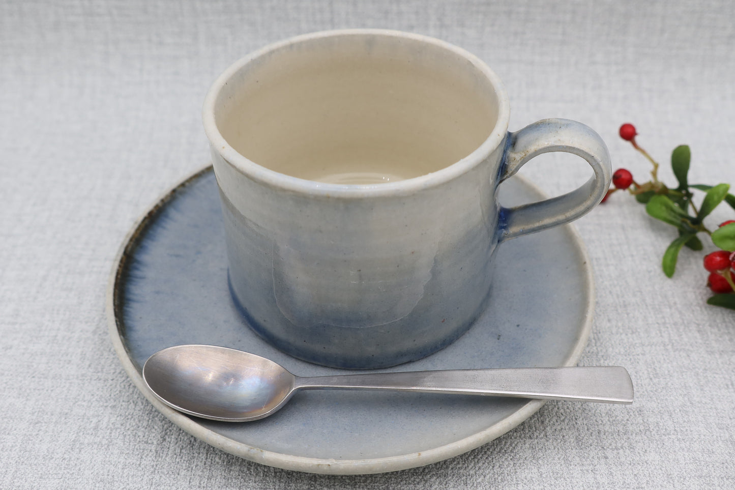 Mashiko ware flat plate and saucer, cobalt blue