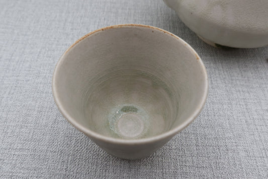 Mashiko ware sake cup, milky white (Shigaraki clay)