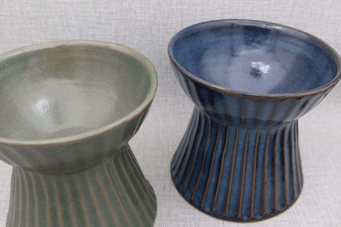 Mashiko Pottery Pet Food Dish (Bowl with Stand)