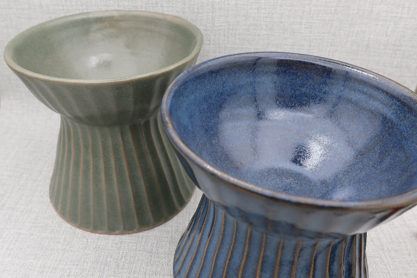 Mashiko Pottery Pet Food Dish (Bowl with Stand)