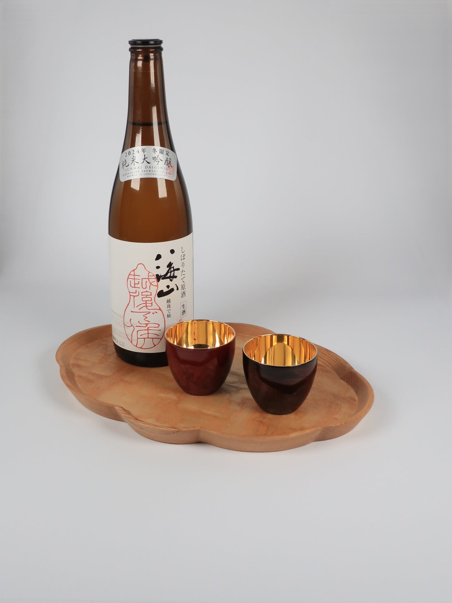 Lacquered (Shi-moa) Sake Cup, Sandalwood, Black, Yamanaka Lacquerware, Tsubame-Sanjo