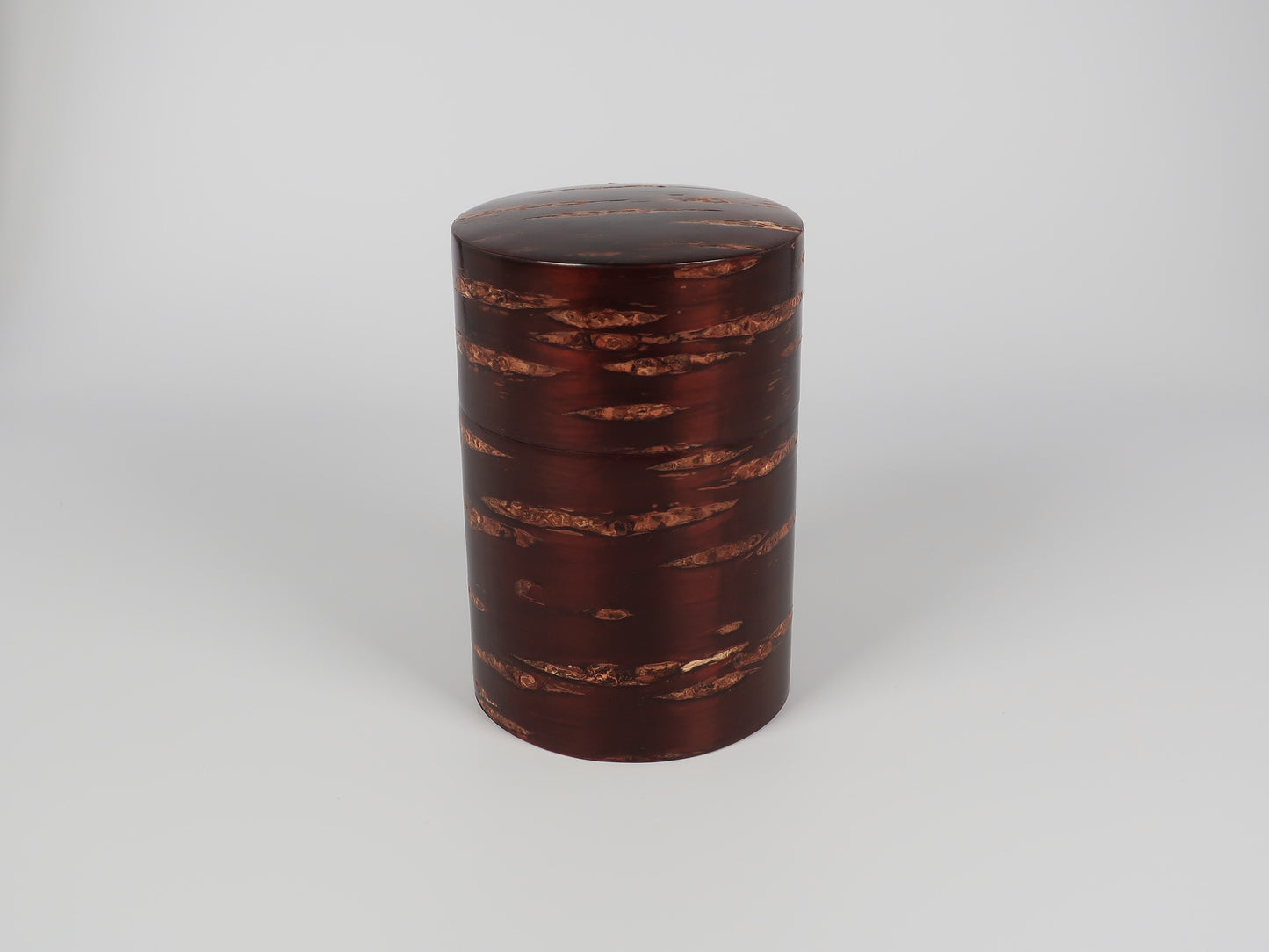 Kakunodate Birch Craft Tea Caddy Made from Wild Cherry Bark