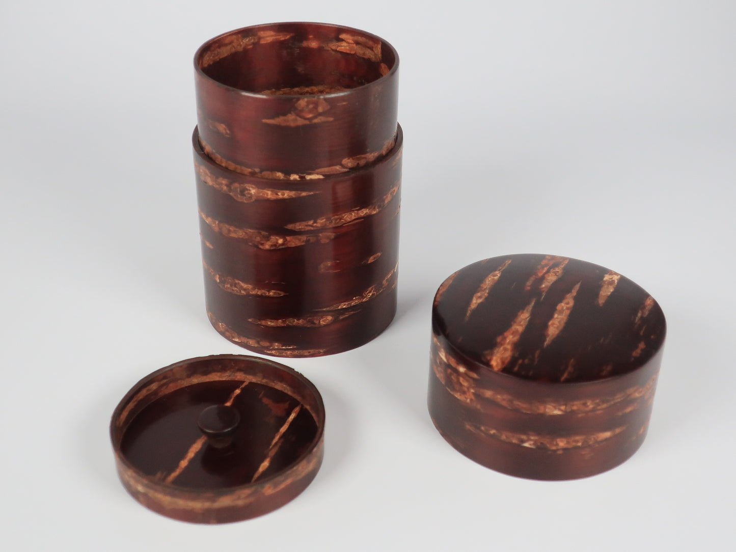 Kakunodate Birch Craft Tea Caddy Made from Wild Cherry Bark