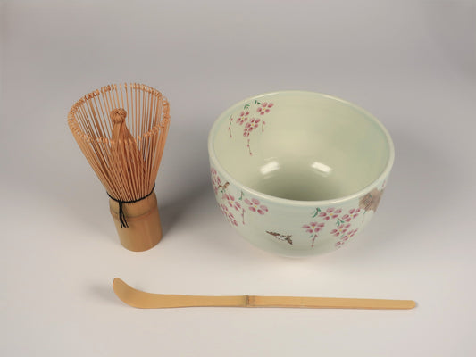 First Time Tea Ceremony Set, Basic 3 Pieces, Kyo-yaki / Kiyomizu-yaki Matcha Bowl, Sakura-Sparrow