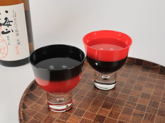 会津塗の冷酒グラスで味わう、日本酒の美と心
