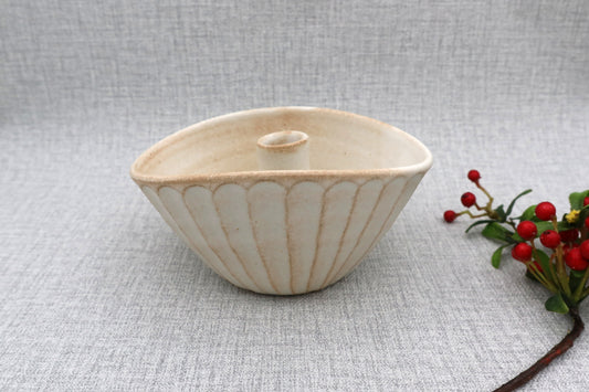 Mashiko ware single flower vase, milky white