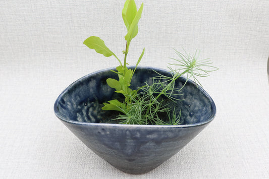 Mashiko ware flower vase, navy blue