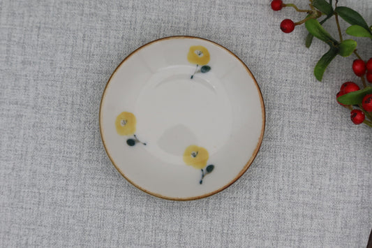 Small plate, round plate, dandelion flower