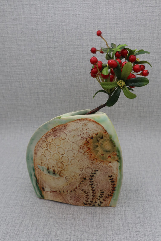 Vase Spring in Snow Country