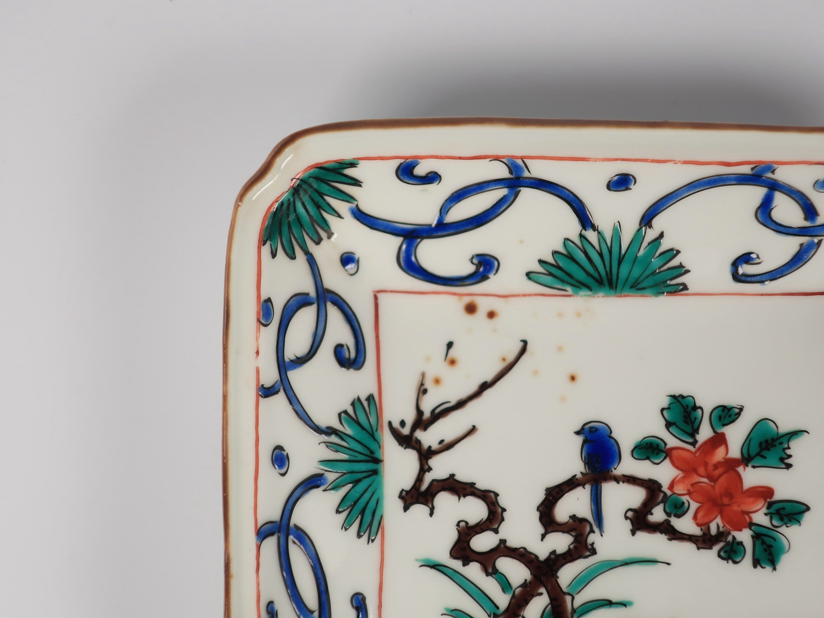 九谷焼　色絵花瓶　角福　花鳥図角型花瓶　銀修理品　レア　骨董品 九谷焼 色絵花瓶 角福 花鳥図角型花瓶 銀修理品 レア 骨董品 【公式通販】