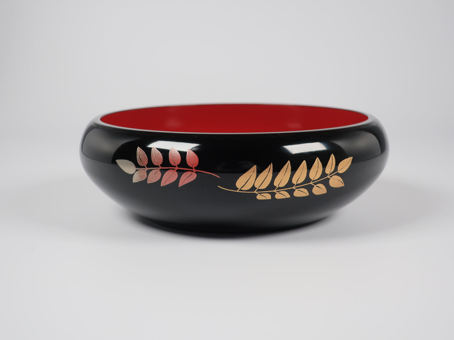 [Antique] Aizu Lacquerware Sweet Dish, Black Inner Vermilion Finish