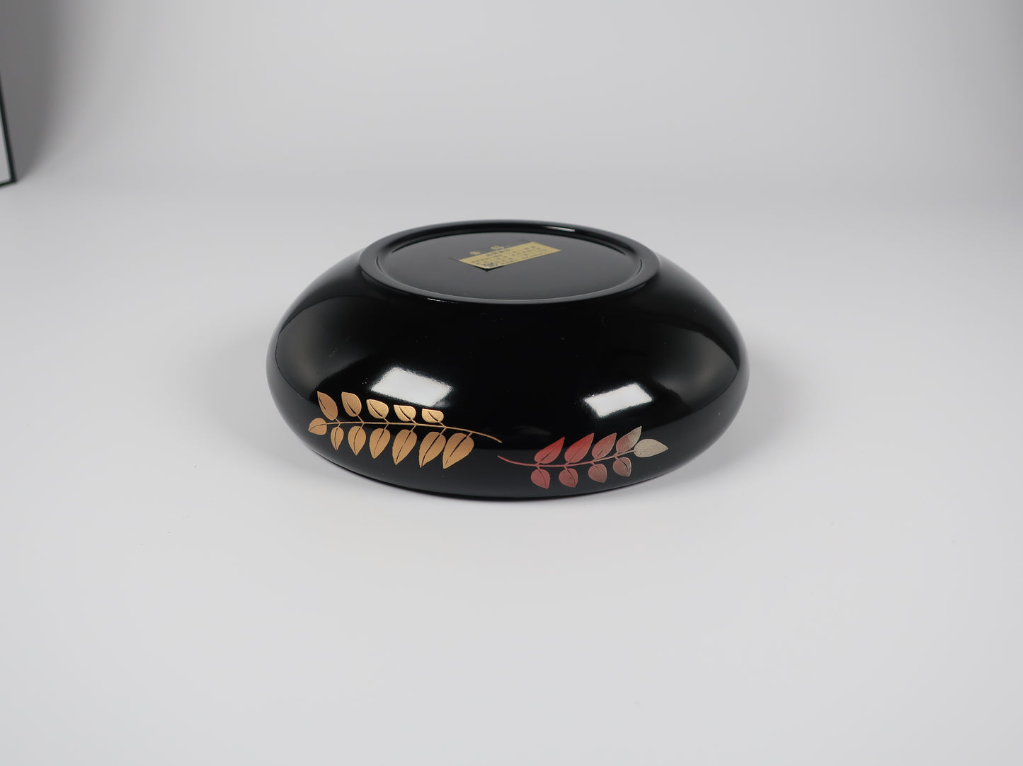 [Antique] Aizu Lacquerware Sweet Dish, Black Inner Vermilion Finish