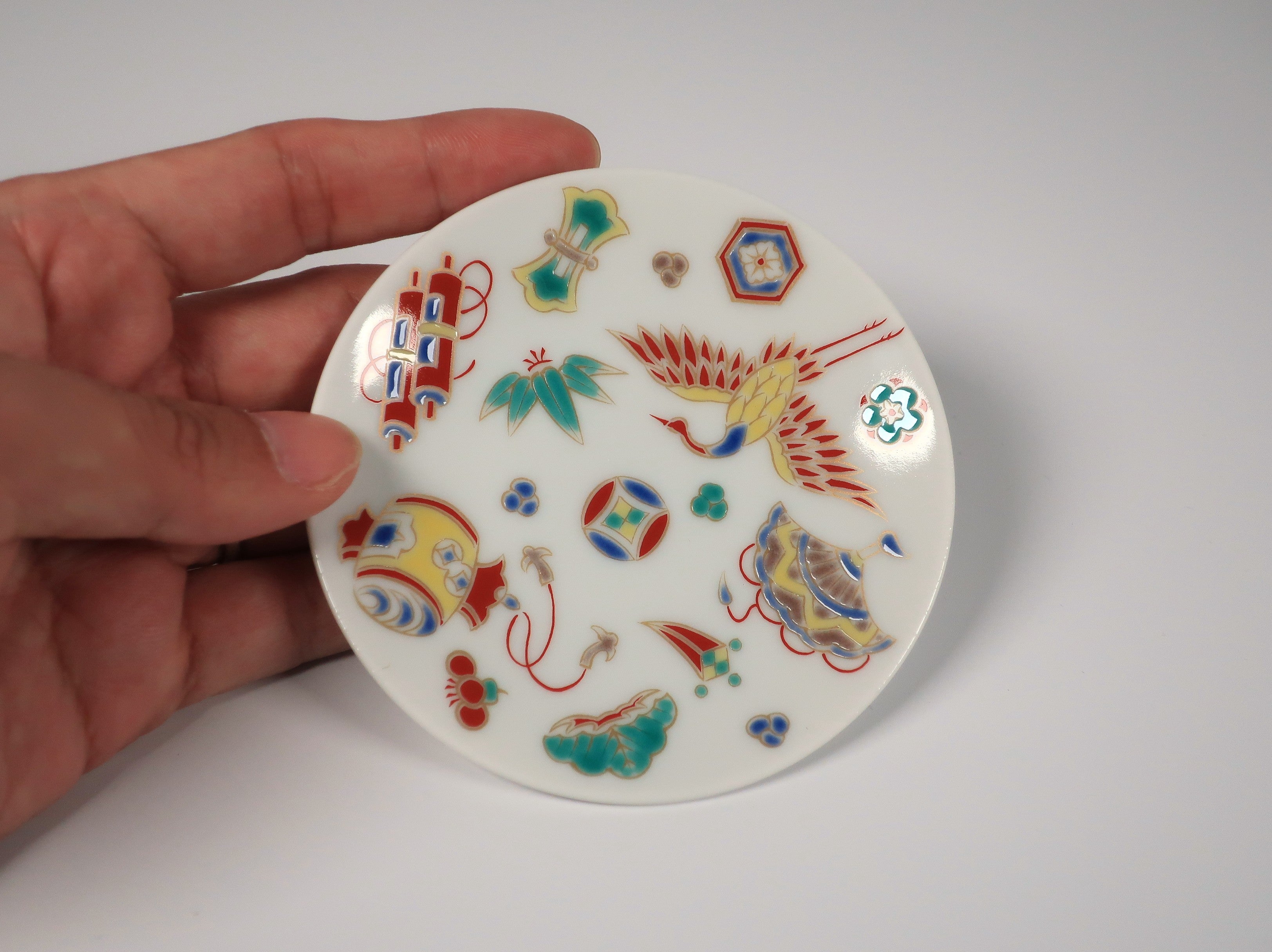 九谷焼 豆皿 宝尽くし（吉祥 縁起豆皿コレクション） – Tokoro Bloom