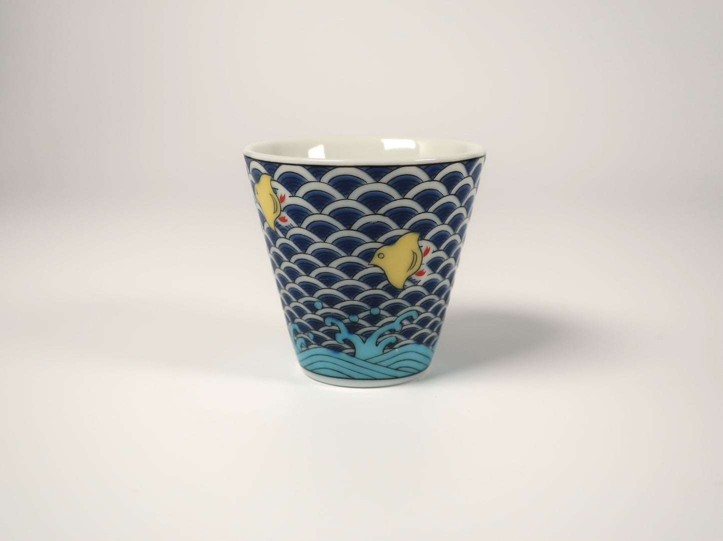 九谷焼　おちょこ　千鳥（吉祥　縁起ちょこコレクション）