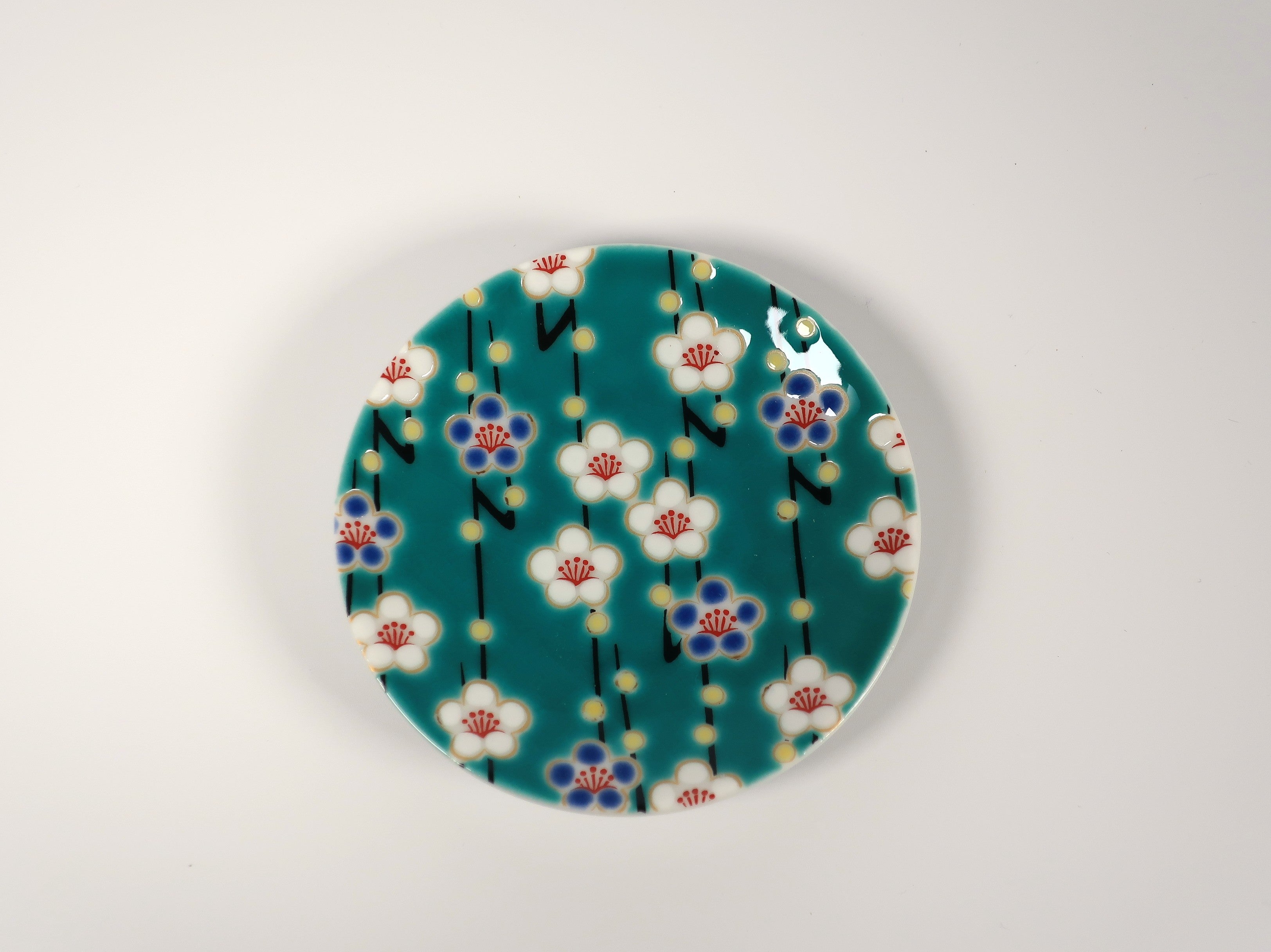 九谷焼 豆皿 梅（吉祥 縁起豆皿コレクション） – Tokoro Bloom