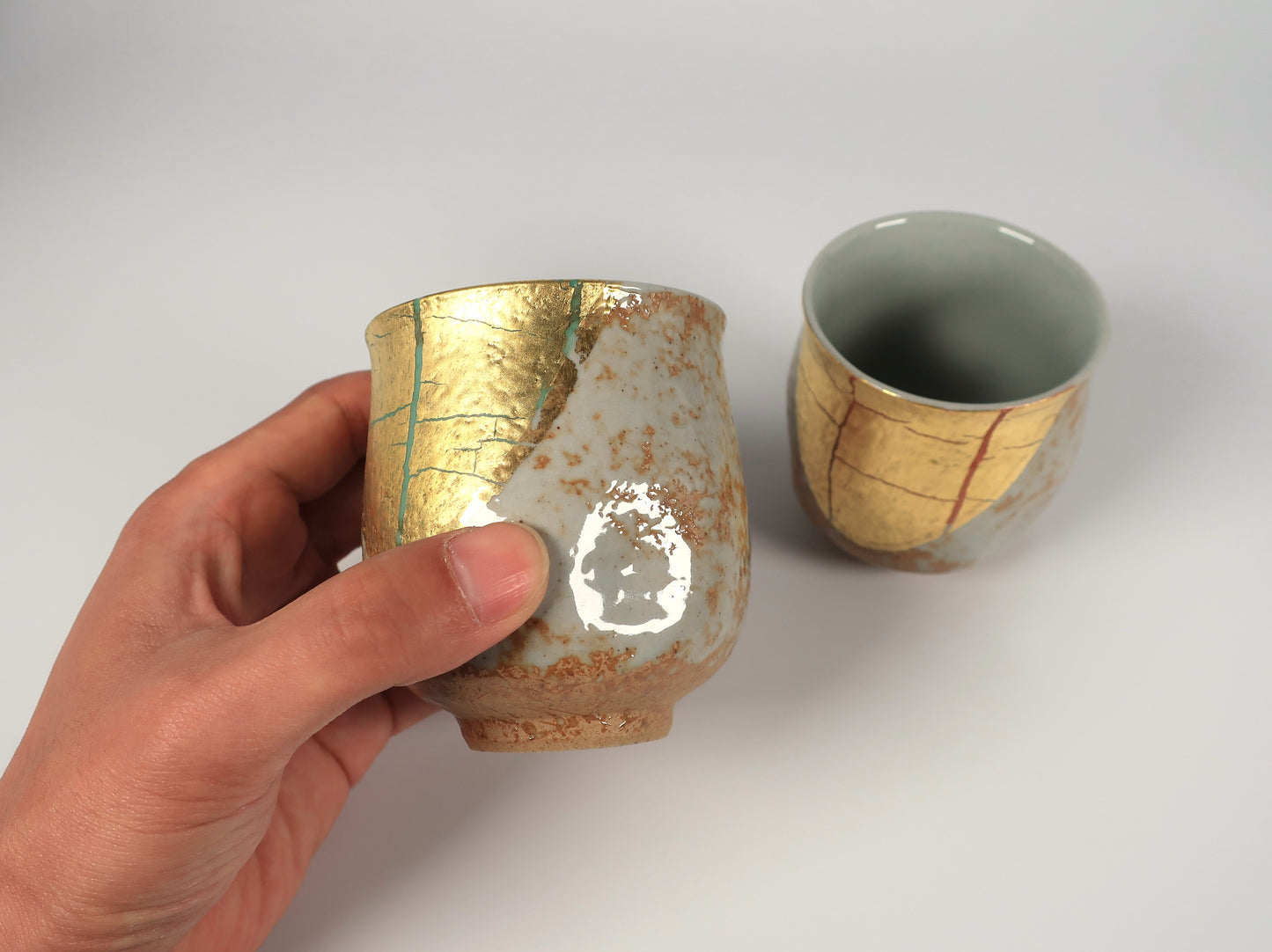 九谷焼　組湯呑　金箔彩