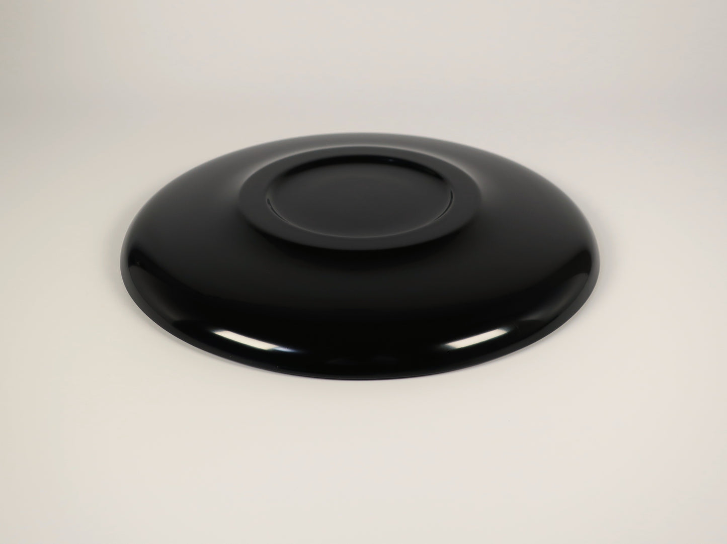 Aizu lacquerware flat plate with golden insect-eaten lacquer