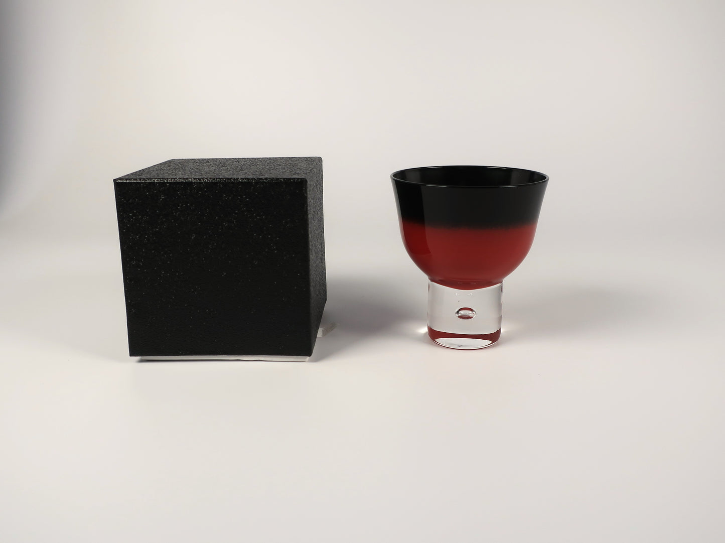 Aizu Lacquerware Cold Sake Glass with Black Gradient