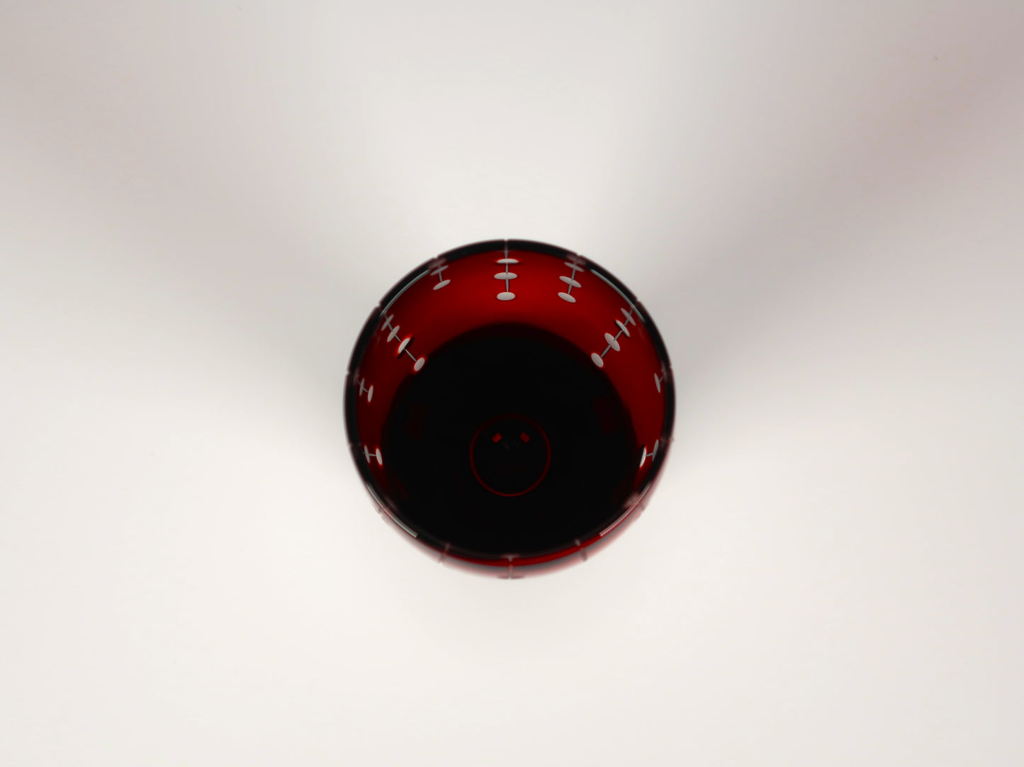 Edo Kiriko Cold Sake Glass, Connecting Small Balls "Tsunagaru Kodama"
