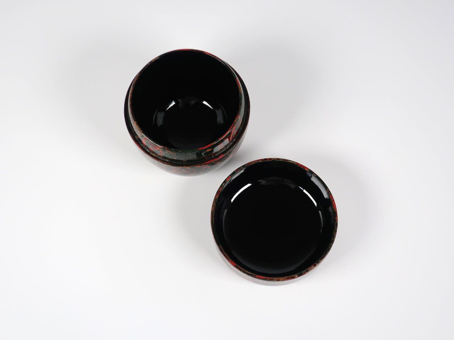 [Vintage] Tsugaru-nuri Natsume (tea caddy), Kara-nuri, Ro (black)
