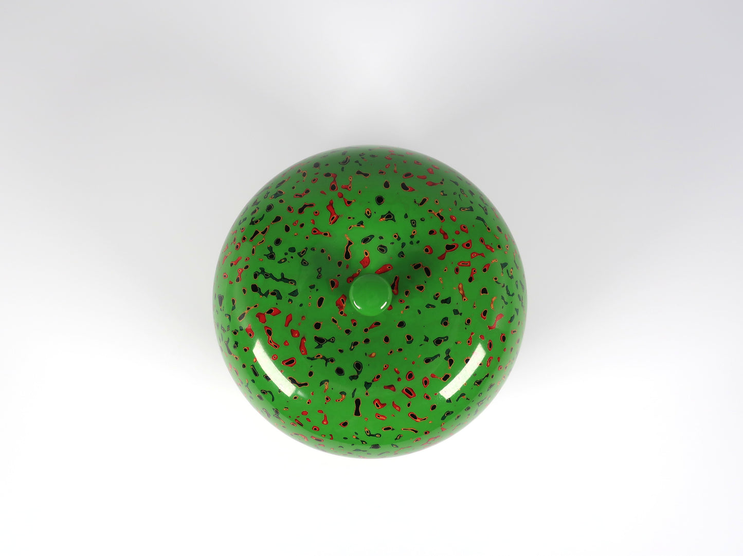 津軽塗　りんごボンボン（菓子器）　唐塗　鶯