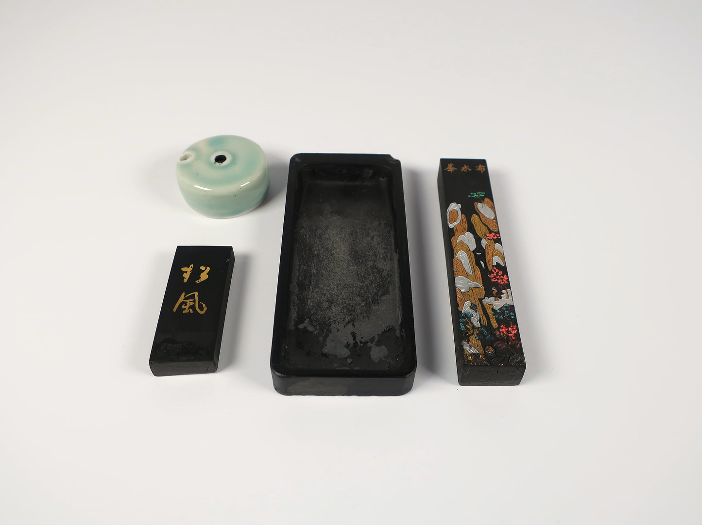 [Vintage] Tsugaru-nuri Suzuribako (Inkstone Box) - Easy Calligraphy Starter Set - Kara-nuri (patterned lacquer) - Ro (black)