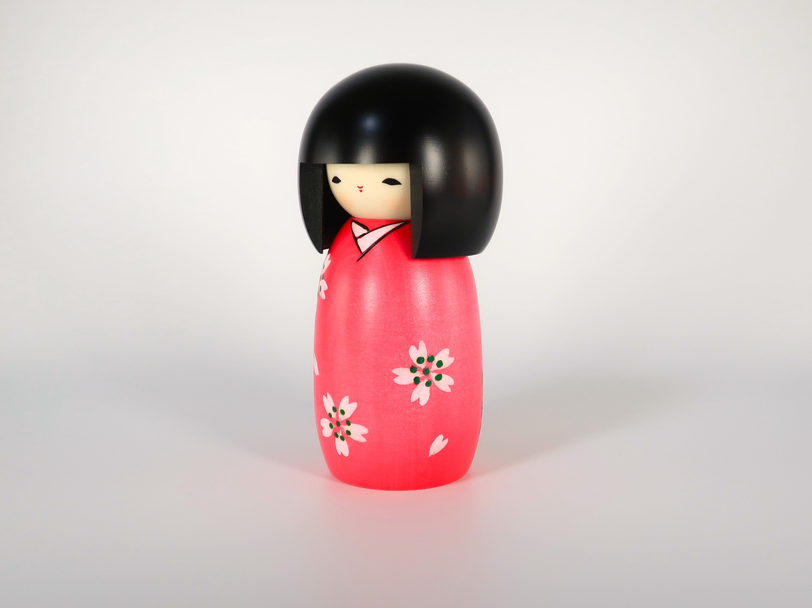 Usaburo Kokeshi – Classic Bob-Cut Doll with Sakura Pink Kimono