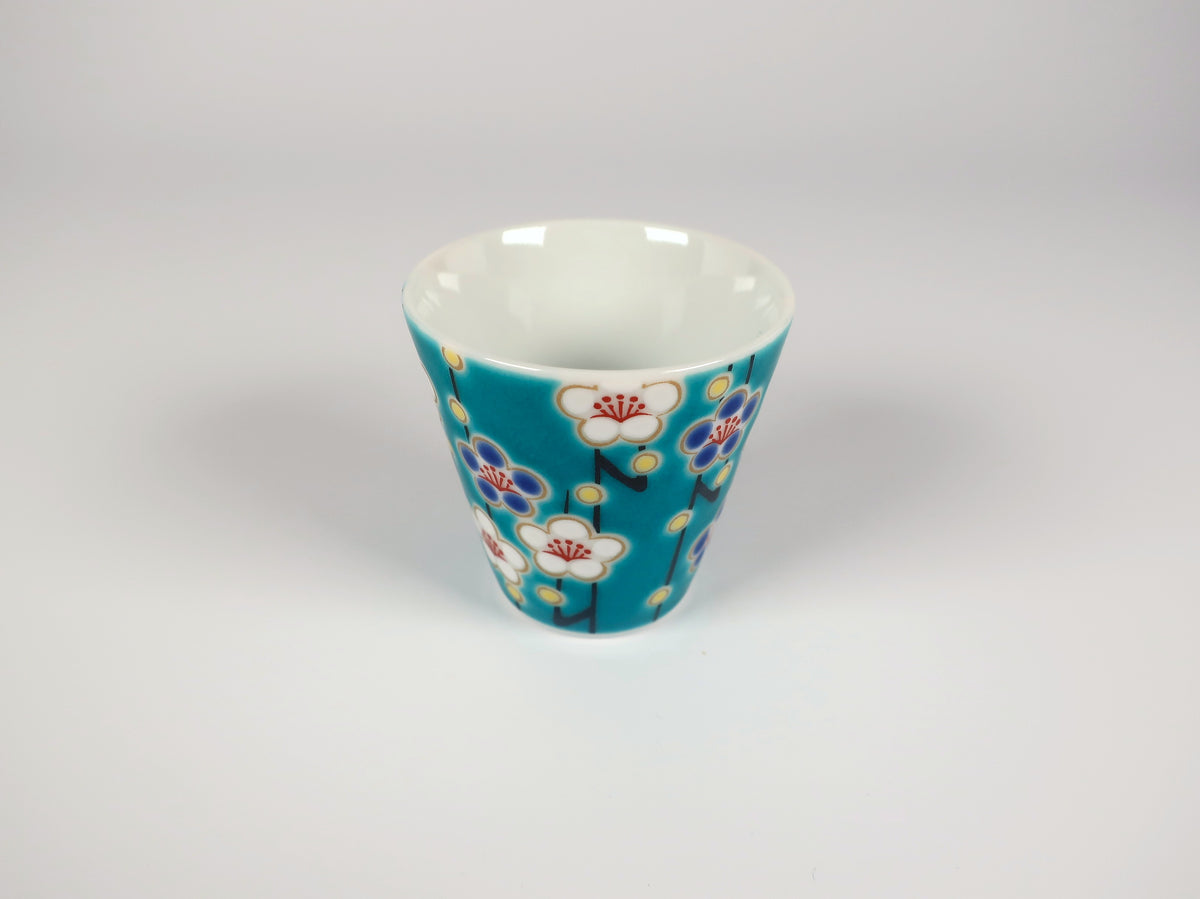 Kutani-yaki – O-choko fleurs de prunier (Collection Choko de bon augure)