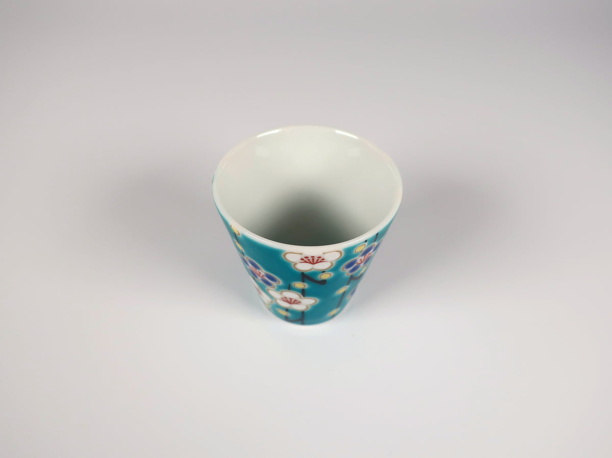 Kutani-yaki – O-choko fleurs de prunier (Collection Choko de bon augure)